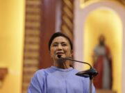 VP Robredo takes a bow with highest audit rating