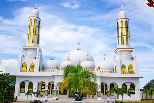Maguindanao-mosque-MAGUINDANAO.GOV.PH