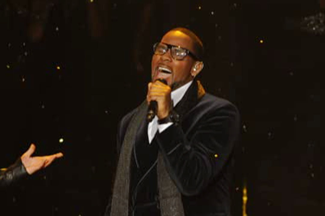 R.-Kelly-in-The-X-Factor-2011-1