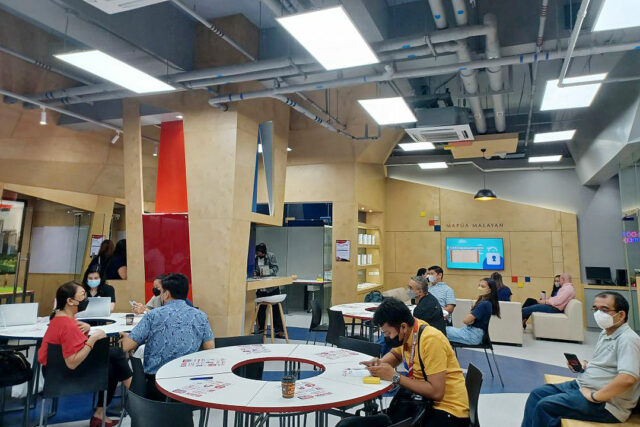 MMDC_learning_hub_in_Ayala_Malls_Cloverleaf
