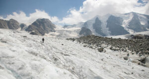 Dozens killed, 100 injured in fire at Swiss ski resort bar