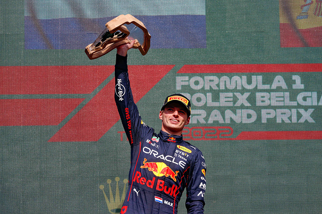 2022-08-28T144141Z_988681800_MT1PANP2396140580_RTRMADP_3_MOTOR-RACING