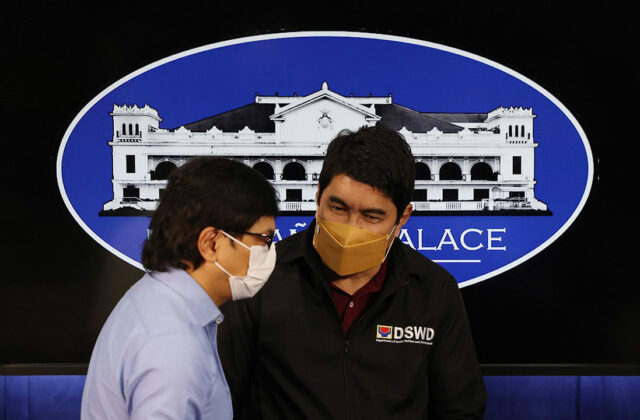 Abalos-Tulfo-briefing-PHILSTAR-KRIZ-JOHN-ROSALES