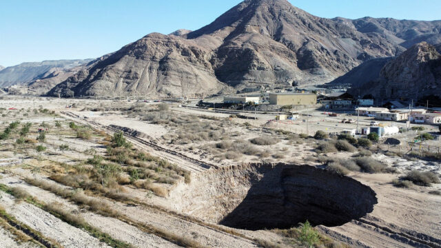 CHILE-SINKHOLE