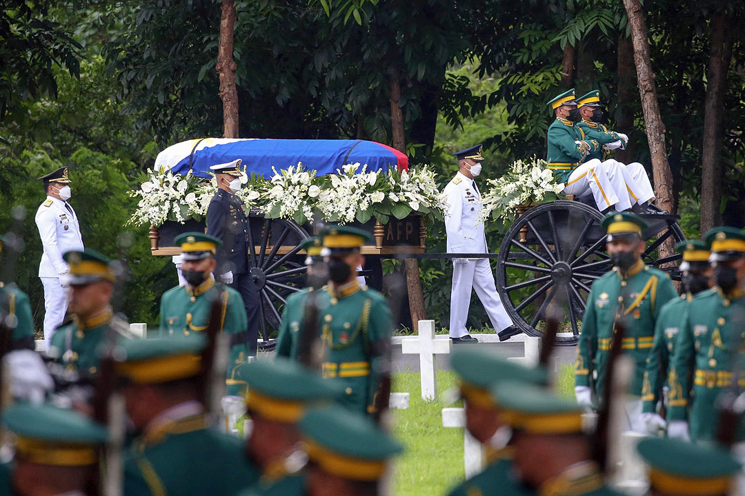 FVR-funeral-PHILSTAR-KRIZ-JOHN-ROSALES