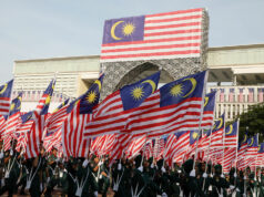 Migrant vessel sinks off Malaysia-Thailand border, hundreds missing