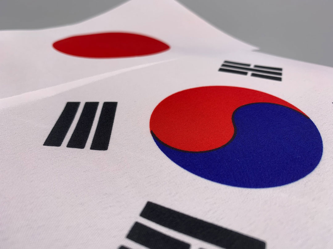 South-Korea-Japan-flag