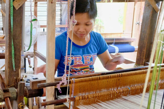 weaver-textile