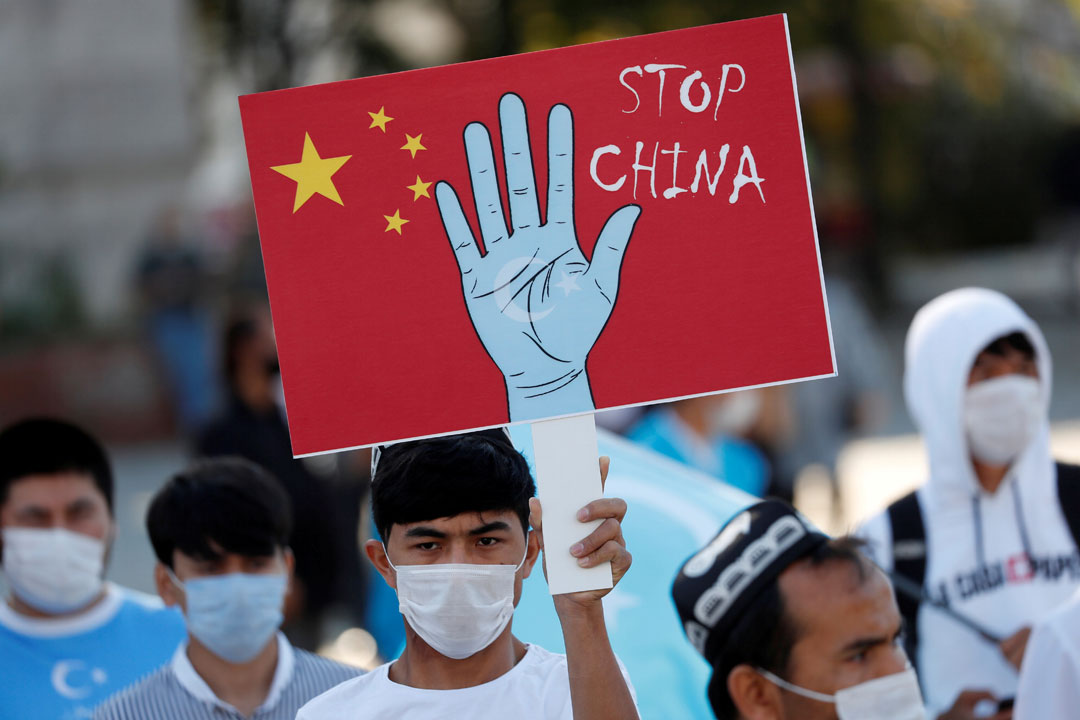Ethnic Uighur demonstrators-china-turkey