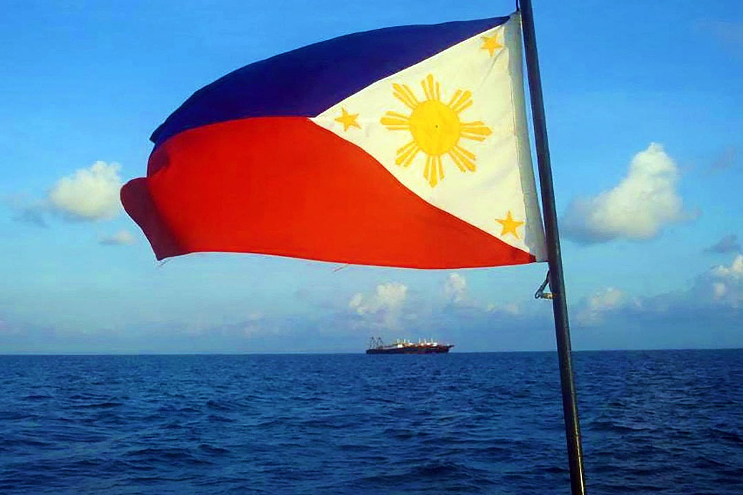 PHL-Flag-south-china-sea