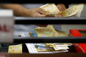 Philippine lenders’ April bad loan ratio worsens