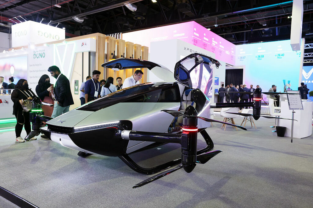 ‘Flying car’ makes first public flight in Dubai BusinessWorld Online