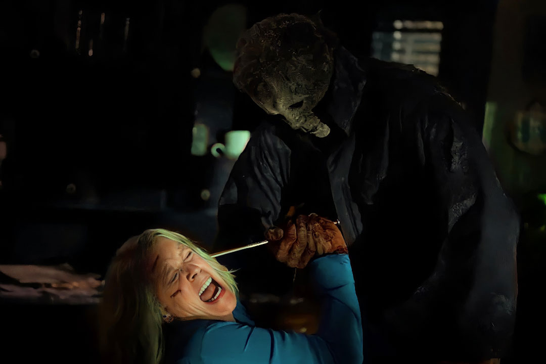 Jamie-Lee-Curtis-and-James-Jude-Courtney-in-Halloween-Ends-(2022)