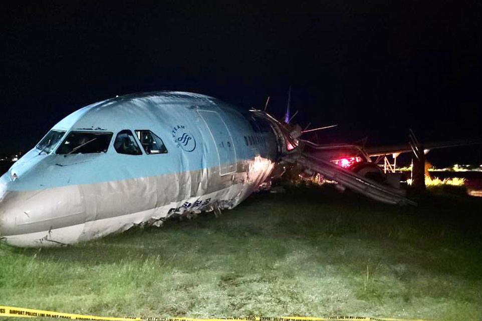 No casualty after Korean Air jet overshoots runway BusinessWorld Online