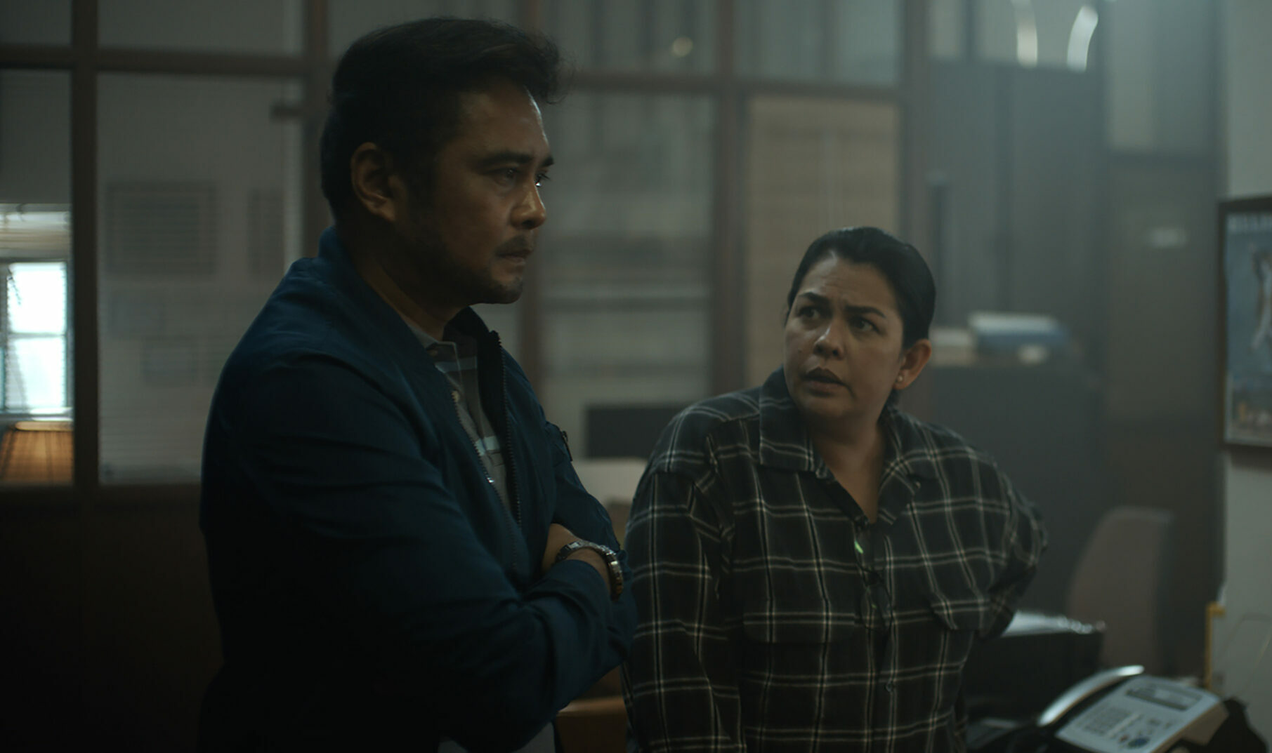 On The Job - Episode 6 - 09 - Lotlot De Leon and John Arcilla