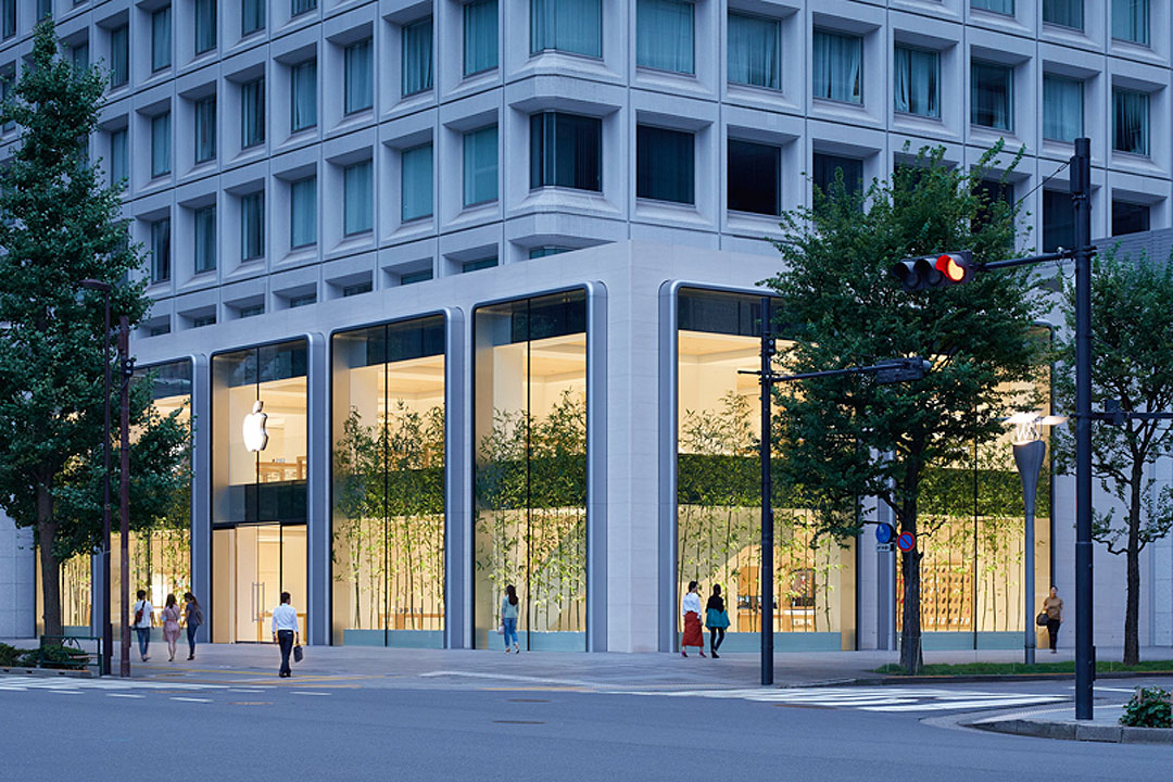 Apple-largest-store-in-Japan-opens-saturday-in-Tokyo-090419_big.jpg.large