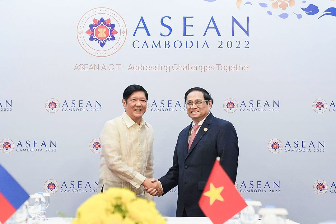 PhlMarcos-VietnamPham-OPS-PHOTO