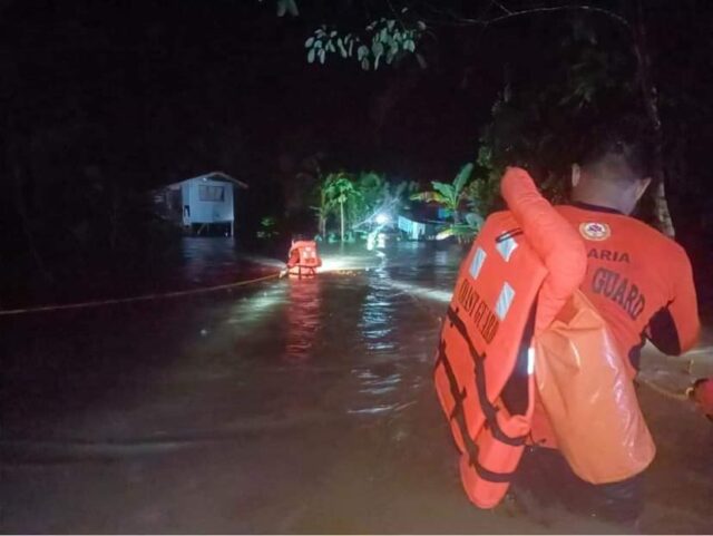 flood-basilan-philippine-coastguard
