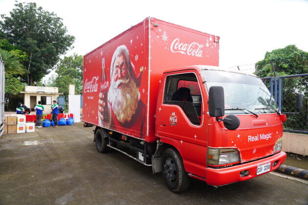 Coca-Cola Filipinler, Noel'in durdurulamaz büyüsünü topluluklara getiriyor