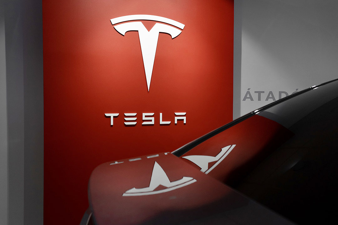 Tesla to build Shanghai factory to make Megapack batteries ...