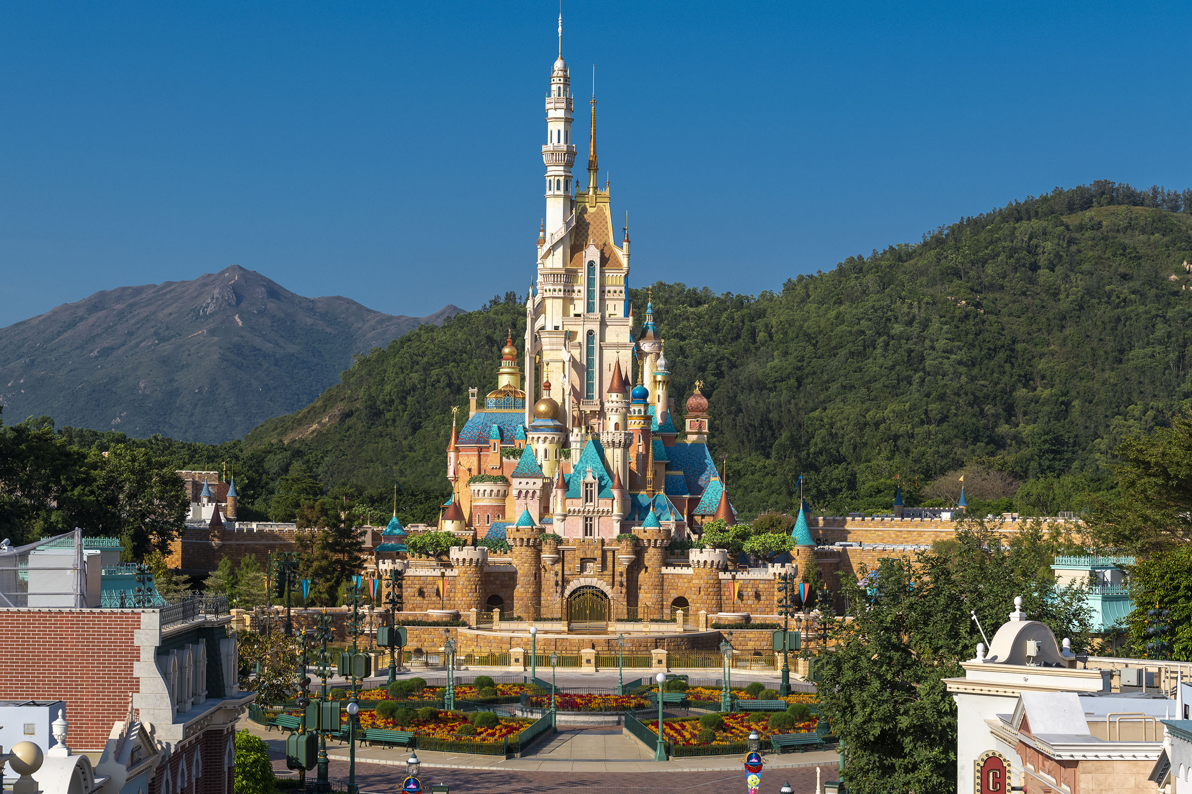HK Disneyland guests back with tour packages, new activities