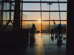 US airlines cancel 1,200 flights Tuesday as shutdown continues