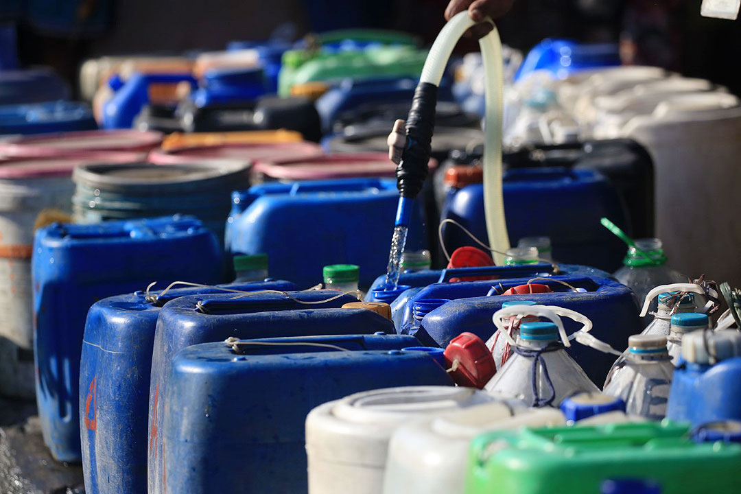 water-containers-PHILSTAR-EDD-GUMBAN