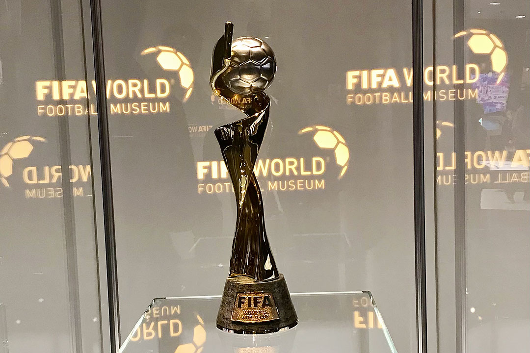 FIFA_Women_World_Cup_Trophy_(Ank_Kumar,_Infosys_Limited)_03