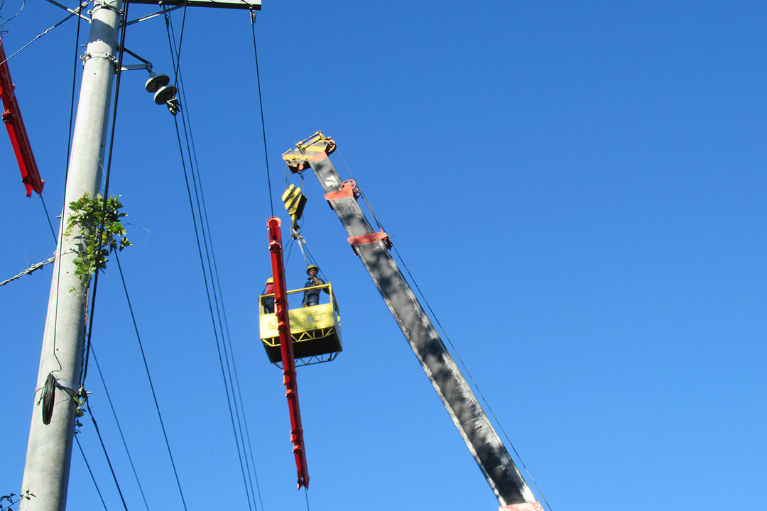 Meralco-linemen