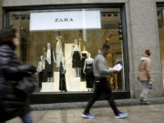 Zara starts charging for clothing returns bought online in Spain