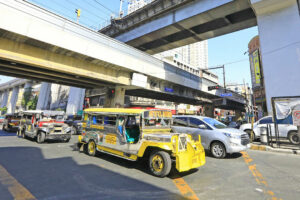 Rights group backs jeepney strike
