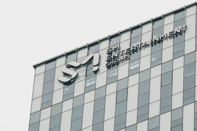 SM Entertainment-logo