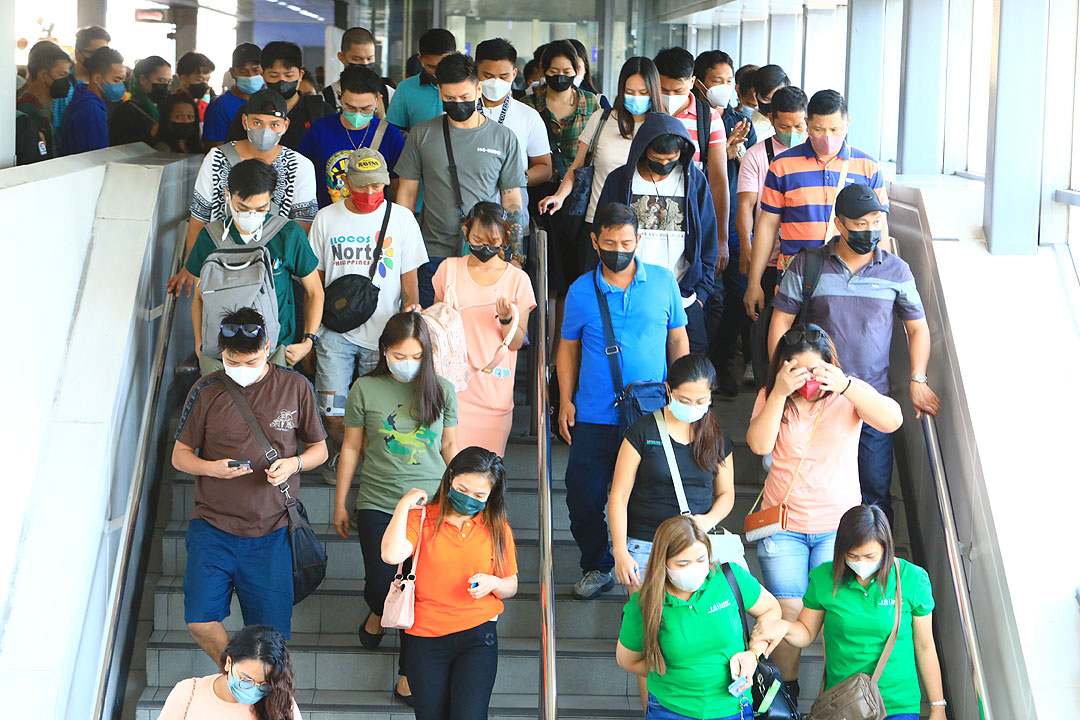 crowd-commuters