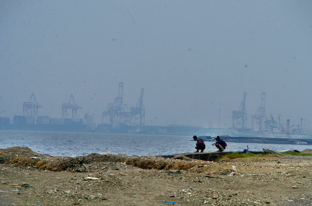 Government Reviewing Manila Bay Reclamation Projects For Violations Government Reviewing Manila Bay Reclamation Projects For Violations
