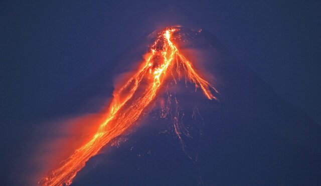 Mayon Volcano eruption