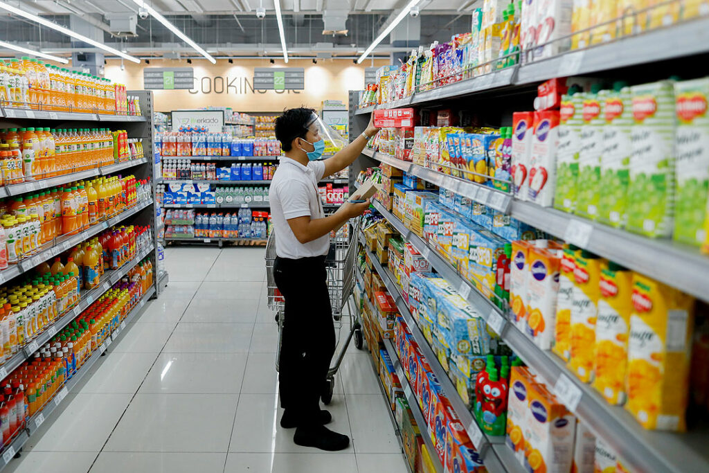 Proposed ‘junk food’ tax draws mixed reaction BusinessWorld Online