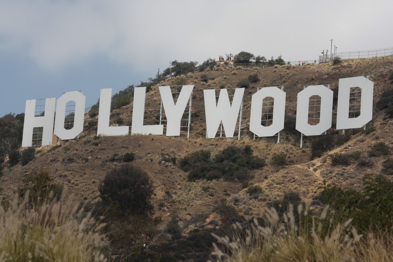 hollywood-116225_1280.jpg