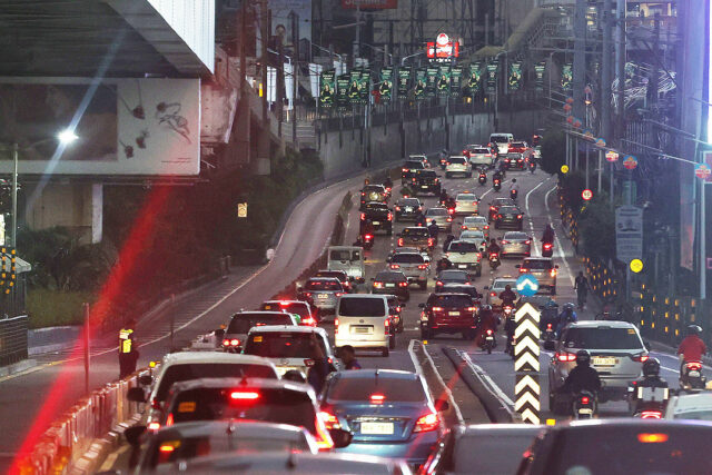 vehicles-cars-traffic