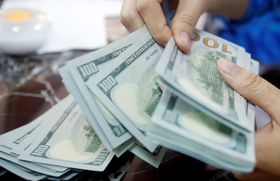Dollar-currency