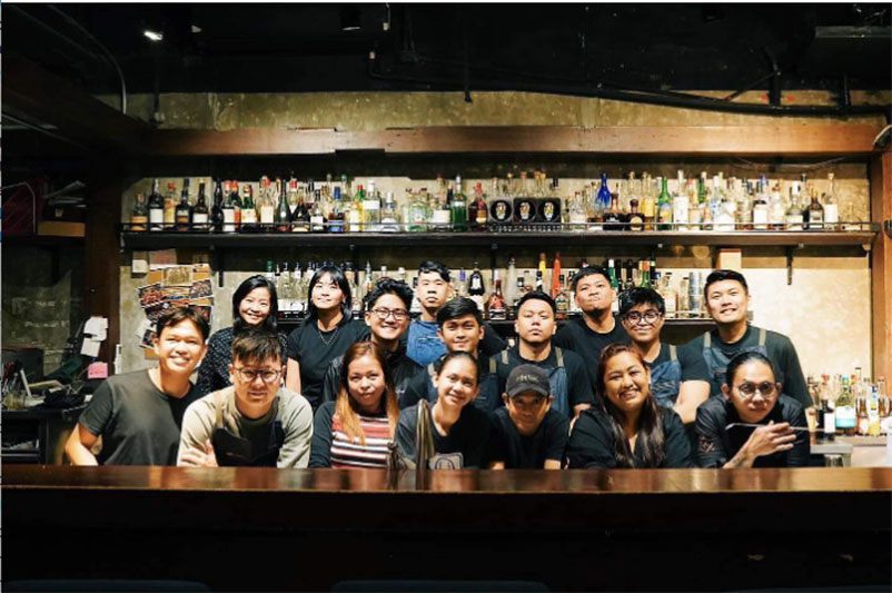 The Curator -bar