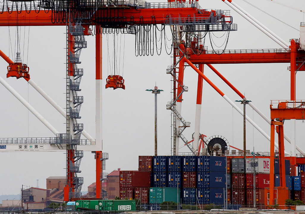 Japan-industrial port-containers