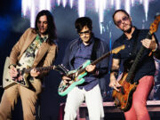 Entertainment News: Weezer to have first show in Philippines