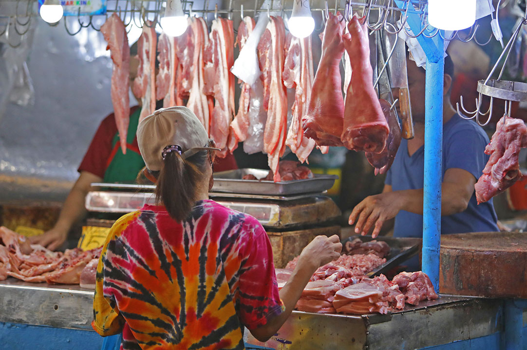 meat shop-shopper