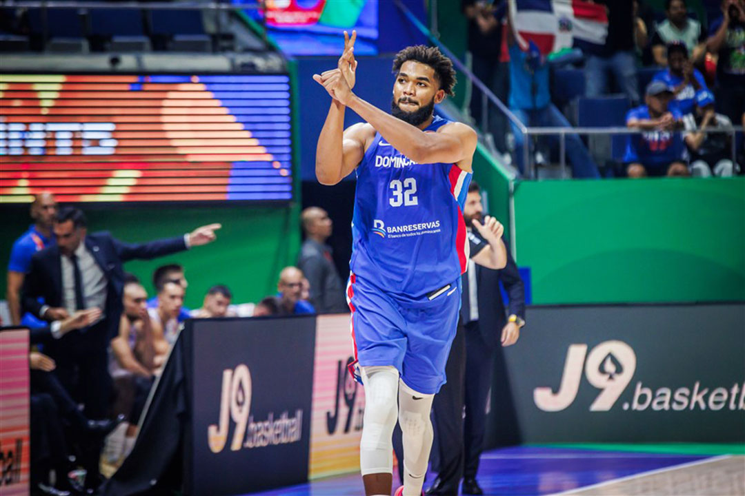 Why is Karl-Anthony Towns playing for the Dominican Republic at the 2023  FIBA World Cup? - AS USA