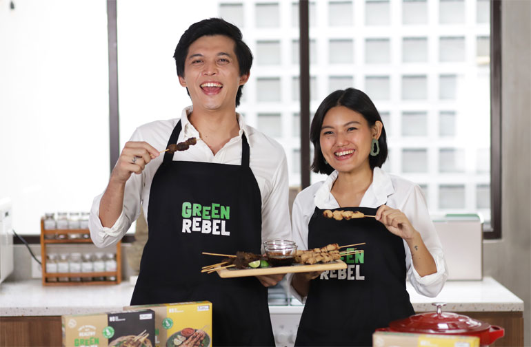 R1-Max-Mandias-and-Helga-Angelina-Tjahjadi-OL