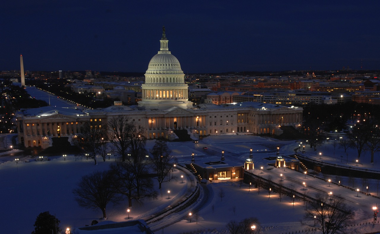 capitol-building-washington-dc-85531_1280