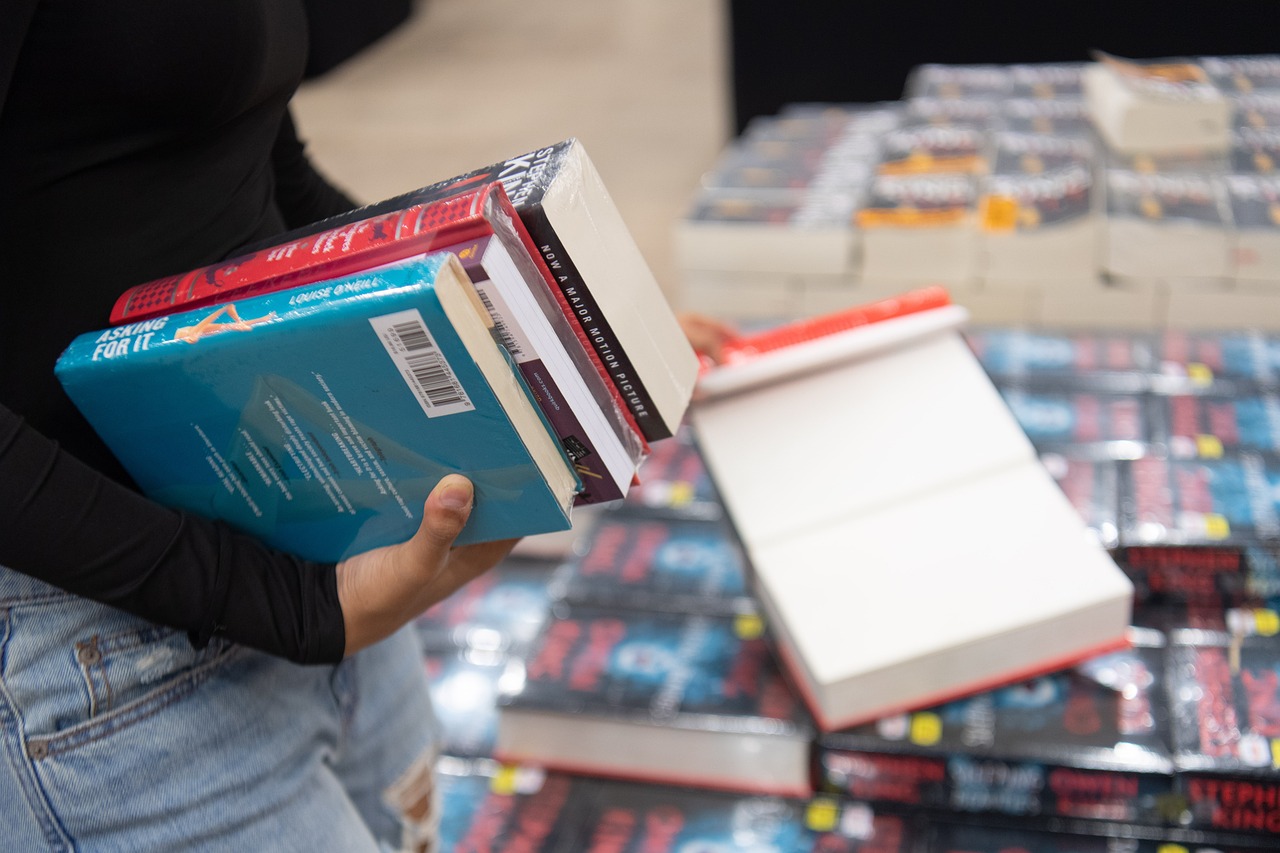 books-5053740_1280