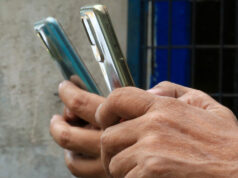 IDC sees global smartphone shipments dipping in 2026 as memory costs bite