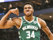 Giannis shoulders the load as Bucks sink Bulls