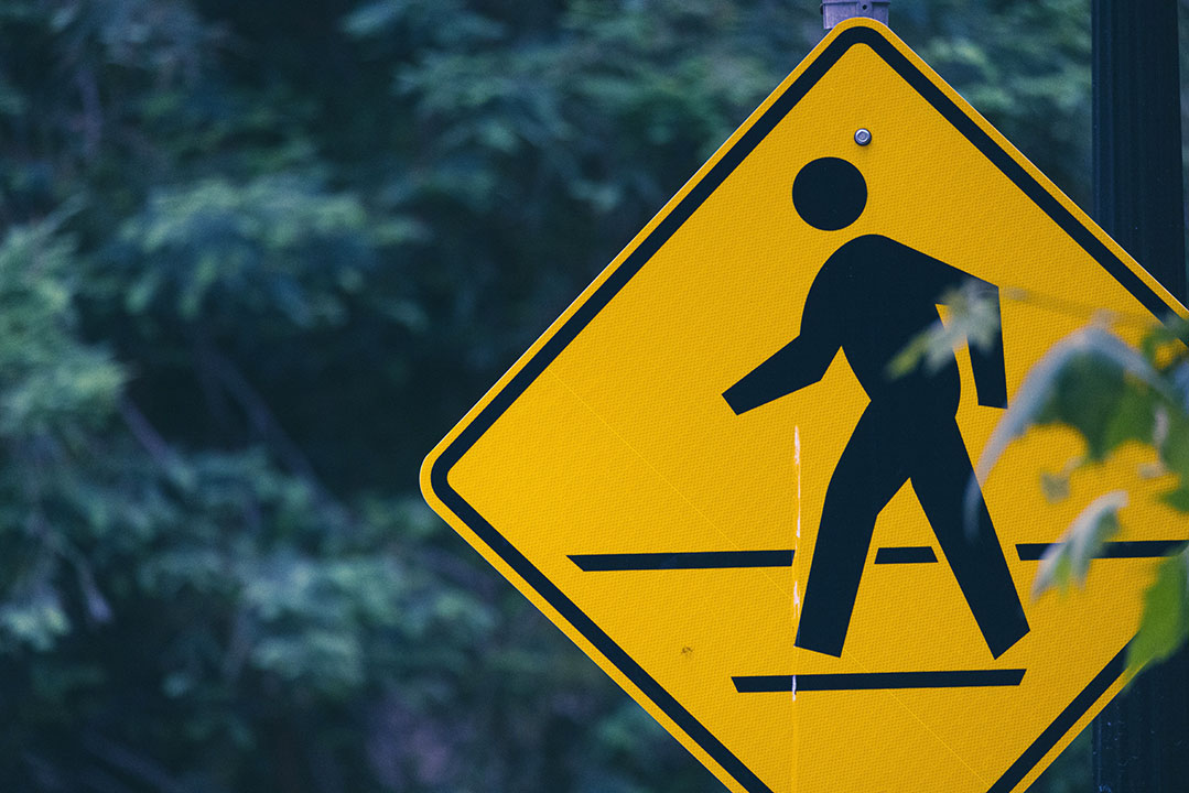 pedestrian crossing sign